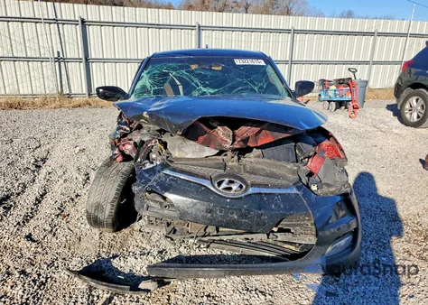 2013 Hyundai Veloster z USA, uszkodzony, nr VIN KMHTC6ADXDU107348